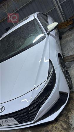 هیوندای ئەلەنترا